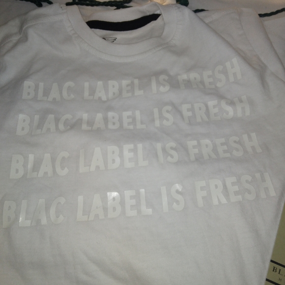 Blac Label T-Shirt - Picture 2 of 6